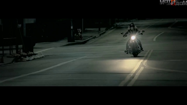 Harley Davidson Commercial CVO Breakout 2013