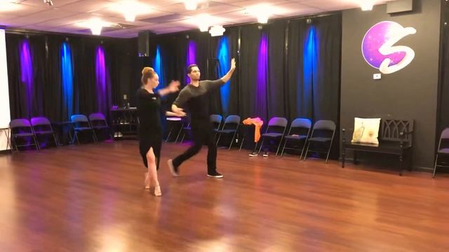 Silver Samba Routine смотреть онлайн