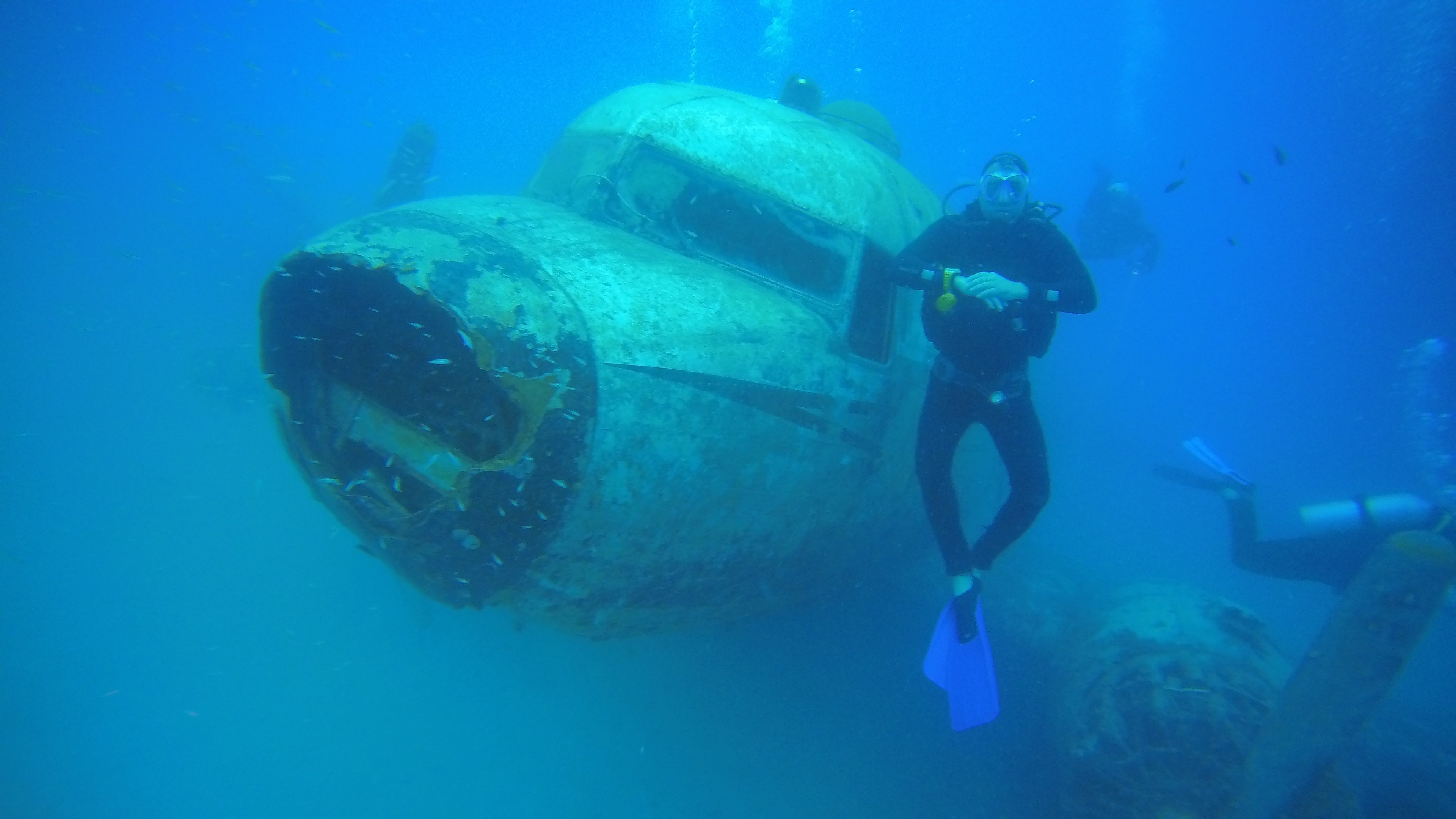 Дайв на самолет DUGLAS