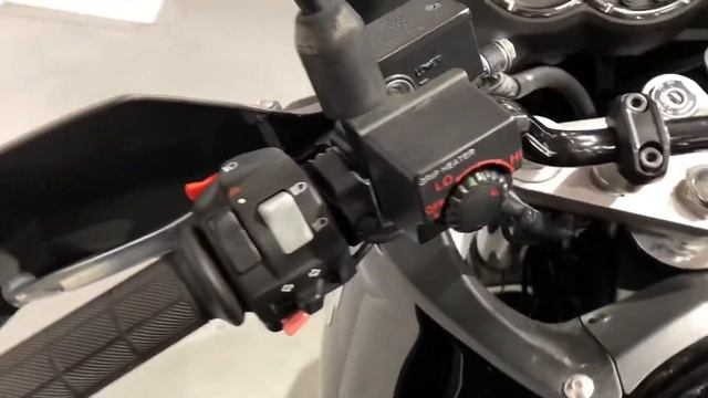 SUZUKI DL1000 17769 смотреть онлайн