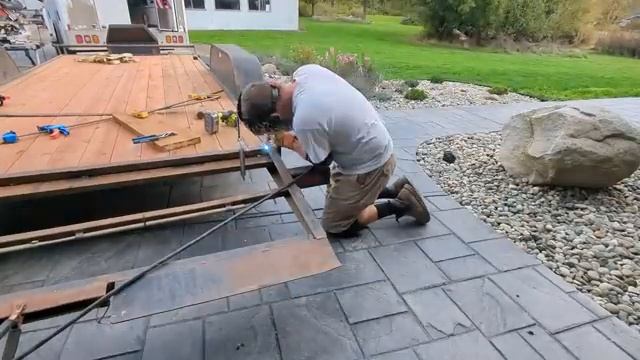 Reviving My Old Trailer: Epic Upgrades on a budget! 10 Minute build смотреть онлайн