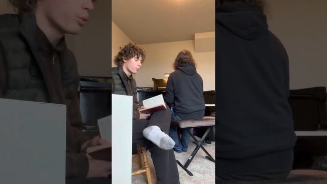 Amazing Grace, How Sweet The Sound (NEW BRITAIN) Gospel Piano смотреть онлайн