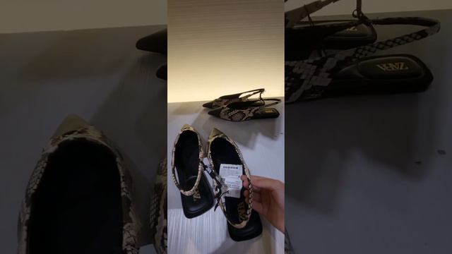 Обзор новинок в #Zara #almaty #haul #2023 #алматы #осень @zara смотреть онлайн