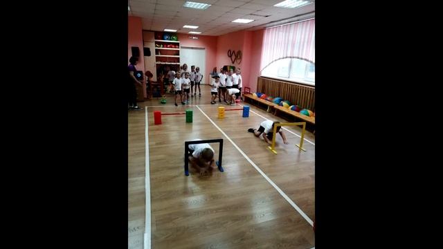 Осенние эстафеты смотреть онлайн