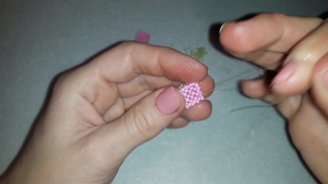 151. Браслет из бисера квадратным плетением (крестиком) смотреть онлайн