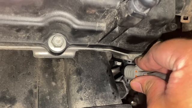 How to replace camshaft position sensor P0340- Hyundai Tucson смотреть онлайн