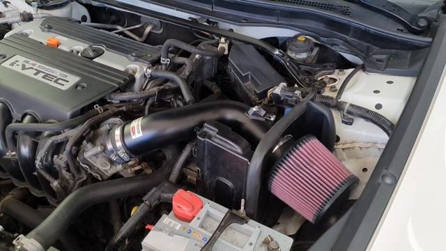 Honda Accord CU2 2,4 i-VTEC montaż sportowego filtra powietrza K&N. смотреть онлайн