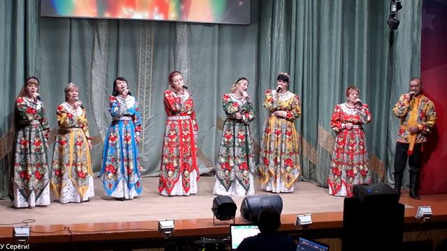 Вокальный ансамбль"Русская песня" песня "Ромашки спрятались" смотреть онлайн