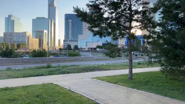 Нур-Султан Тур по городу 2021 | Паровой Фонтан, Памятник Назарбаева, Центр Астана Тур смотреть онлайн