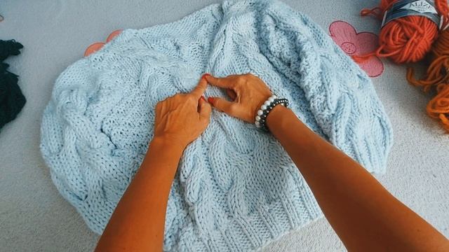 ИЗ КАКОЙ ПРЯЖИ СВЯЗАТЬ ЭТОТ ШИКАРНЫЙ ПУЛОВЕР С КОСАМИ ? смотреть онлайн