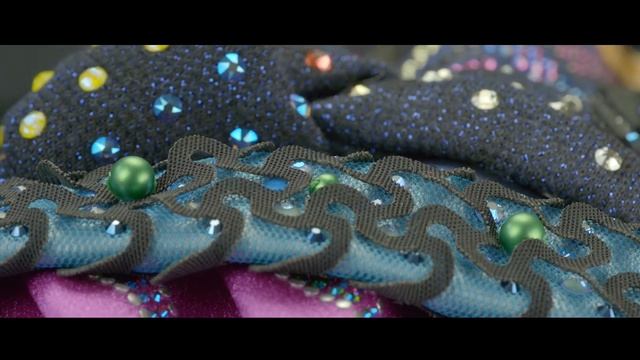 Обзор трендов коллекции Swarovski Весна-Лето 2020 смотреть онлайн