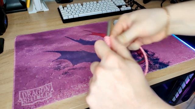 КАСТОМНЫЙ КАБЕЛЬ // Делаю кастомный закрученный кабель // Coiled Cable DIY Lifehack смотреть онлайн