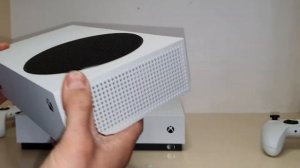 Сравнения Xbox Series S  с  XBOX ONE S