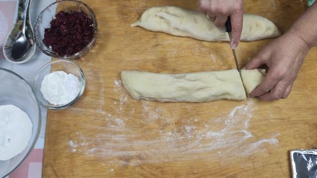 Рецепт Сдобных Булочек\ Сдобные Булочки с Вишней смотреть онлайн
