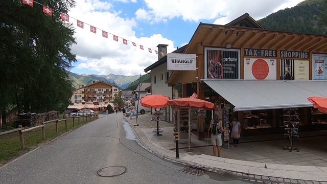 Walk in Samnaun - Zollfrei Shoppen in den Alpen смотреть онлайн