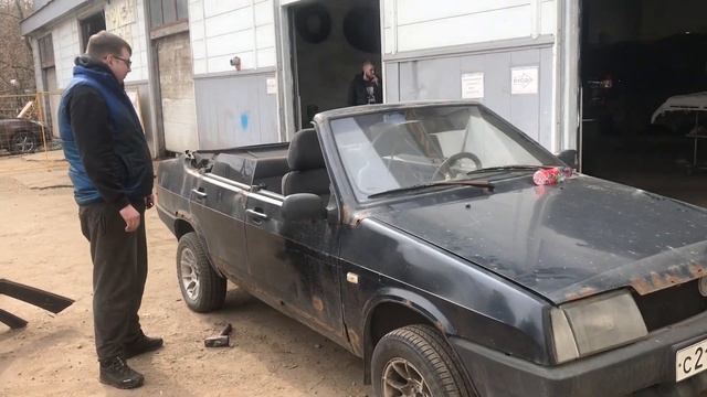 НАТАША ЖЕКИЧА ЗА 300К и НАША за 7К / ДЕЛАЕМ КАБРИОЛЕТ ИЗ ВАЗ 21099 СВОИМИ РУКАМИ / РОЗЫГРЫШ смотреть онлайн