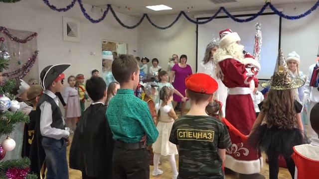 Новогодний утренник в детском саду 2020. Новогодний спектакль смотреть онлайн