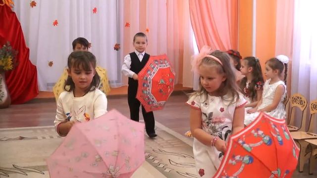 Утренник Осень смотреть онлайн