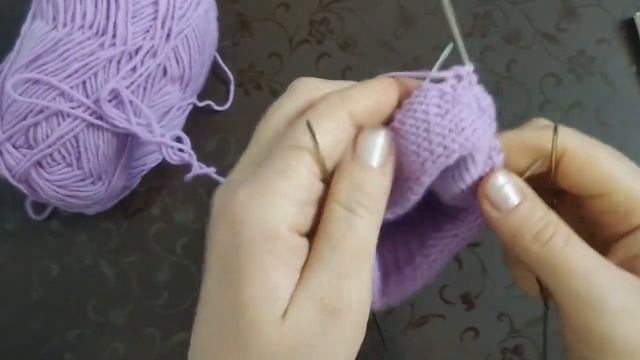 Теплые носочки для дочки. Легко и просто.