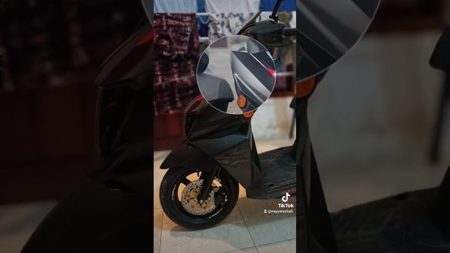 suzuki avenis black dof... смотреть онлайн