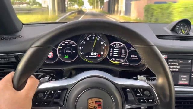 Porsche Panamera Launch Control смотреть онлайн