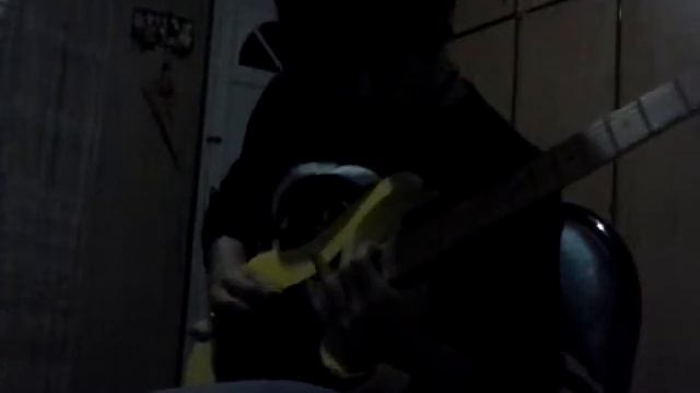 Shred in an Ibanez RG350MZ YE смотреть онлайн