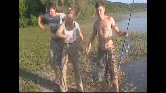 Летающие насекомые :) смотреть онлайн