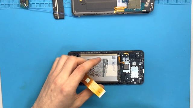 Samsung A12 замена дисплея / Samsung A12 Replacement Screen смотреть онлайн