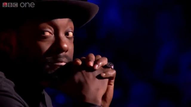 веселая девушка с весьма необычным голосом и сильной харизмой! 1