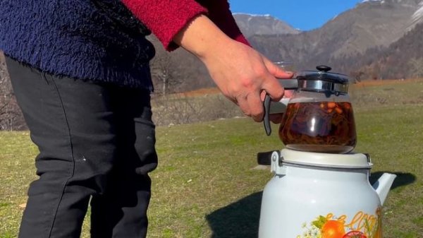 Soft Tortilla with fresh lamb Meat and Vegetables! Family dinner high in the mountains