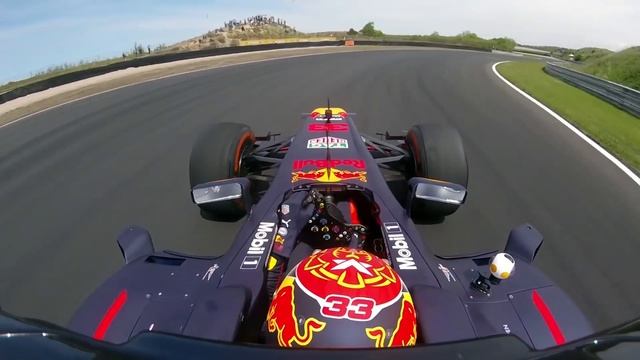 Take a lap of Zandvoort | Jump on board with Max Verstappen around Circuit Zandvoort смотреть онлайн