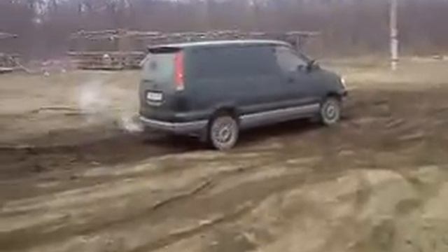 TOYOTA NOAH 4ВД супер внедорожник смотреть онлайн