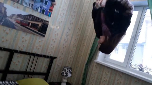 Дом вверх дном Перевернутый дом Ходим по потолку Дом вверх ногами смотреть онлайн