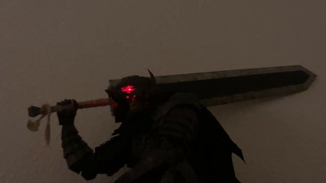 Threezero Berserk Armor Guts- Wolf Head LED Effect (4K) смотреть онлайн