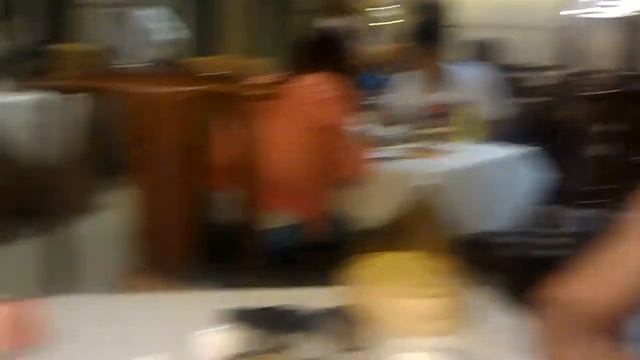 В ресторане-пекинская утка.Пекин,район Дашилар.Restaurant-Peking utka.Pekin, district Dashilar смотреть онлайн