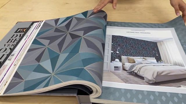 Видеообзор обоев Andrea Rossi "Procida" (Южная Корея) смотреть онлайн