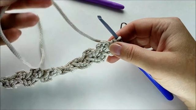 МК ручка для сумки из полиэфирного шнура /ввязываем карабин смотреть онлайн