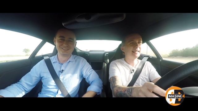 Aston Martin Vanquish S test drive in Dubai смотреть онлайн