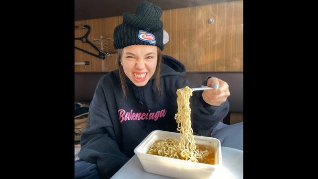 Инстасамка (Instasamka) - Скандалы, Хайр, Треш. Даша Зотеева смотреть онлайн