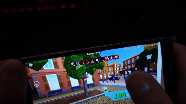 ARSENAL MOBILE on the CHEAPEST PHONE..? | ROBLOX смотреть онлайн