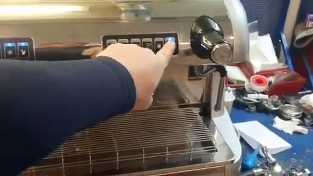 Проверка кофемашины смотреть онлайн