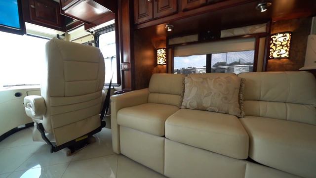 2012 Tiffin Phaeton 40QBH 1.5 Bath A Class 380HP Cummins Diesel Pusher - $196,900 смотреть онлайн