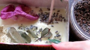 ПРОСТОЕ МЫЛО С СУХОЦВЕТАМИ