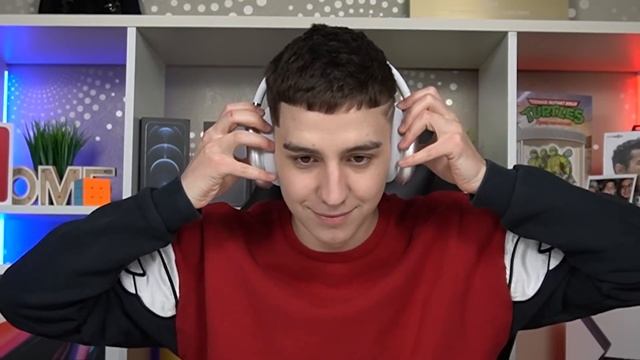 ОБЗОР на БОЛЬШИЕ НАУШНИКИ от Apple ! AirPods MAX смотреть онлайн