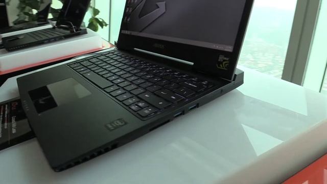 Aorus X3 Plus v3 - Most powerful 13 inch notebook смотреть онлайн