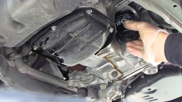 日産 ノート「オイル＆フィルター交換」 /Nissan NOTE '' Engine Oil & Filter Exchange '' E12 /D.I.Y. Challenge