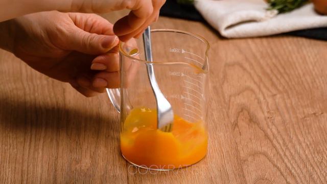 No one will guess how you cooked this mince roll! Simple and accessible! смотреть онлайн