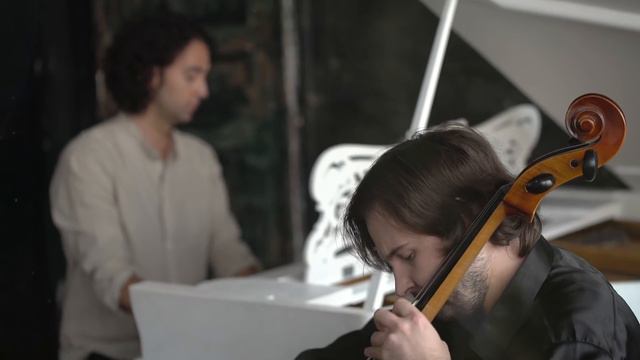 Pavel Zhuravlev feat. Dmitry Rezvov - Unintended (Muse cover) смотреть онлайн