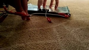 Высоковольтный конденсатор, или неоновый маячек своими руками.