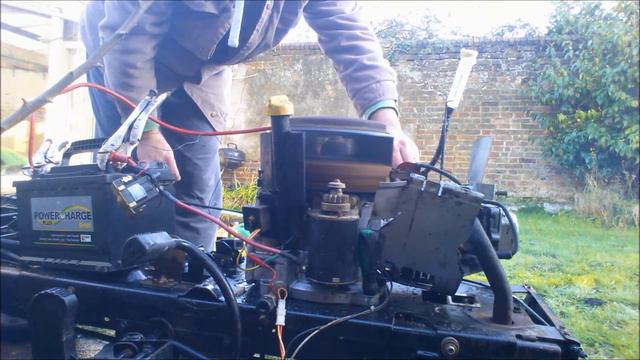 John Deere L107, Briggs & Stratton 31P707 first startup after 2 years смотреть онлайн